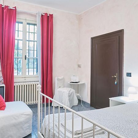 B&B Da Miriam カステルヌオーヴォ・デル・ガルダ エクステリア 写真